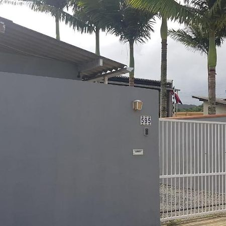Residencial 300 Metros Do Parque Penha (Santa Catarina) Eksteriør billede