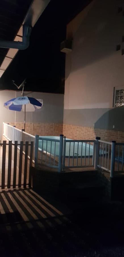 Residencial 300 Metros Do Parque Penha (Santa Catarina) Eksteriør billede